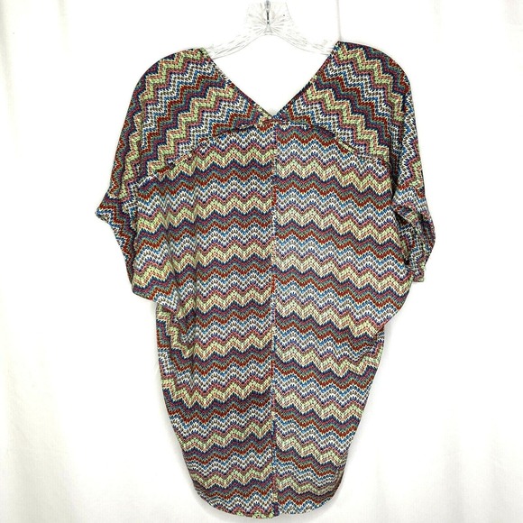 LUSH Womens Blouse Top Size Small Abstract V Neck Tunic Length Blue Cream Red - Picture 6 of 8